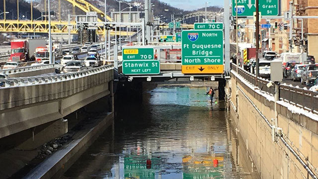 Parkway East 'bathtub' section reopened following massive flooding | WPXI