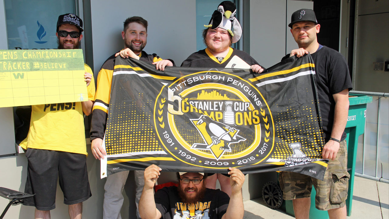 photos pittsburgh penguins fans pumped for game 2 against flyers wpxi flyers fans vs penguins fans